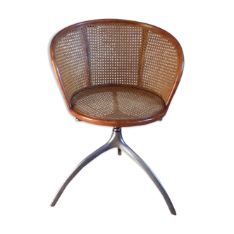 Fauteuil young lady par Paolo Rizzato