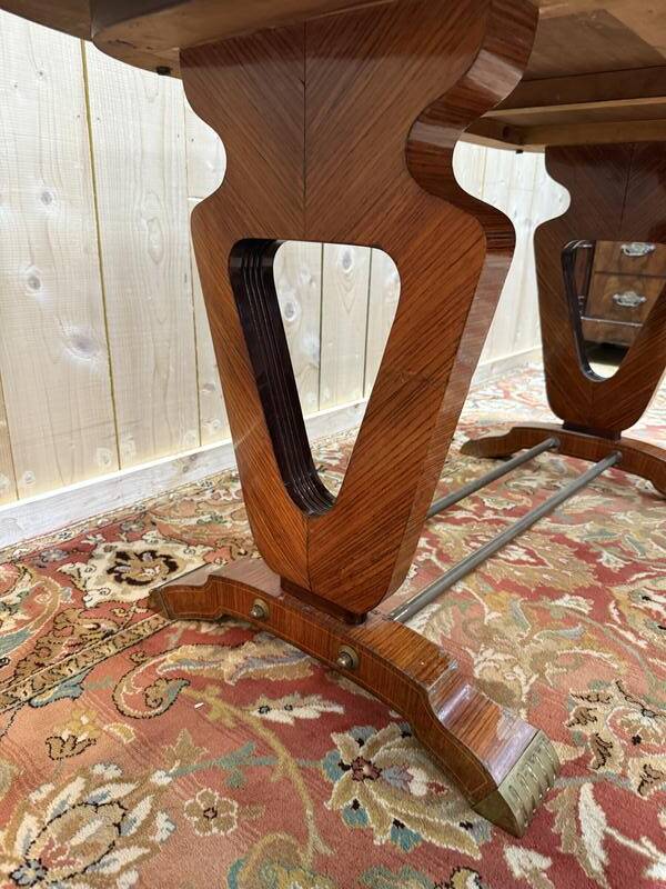 Table à manger ovale en marbre et palissandre