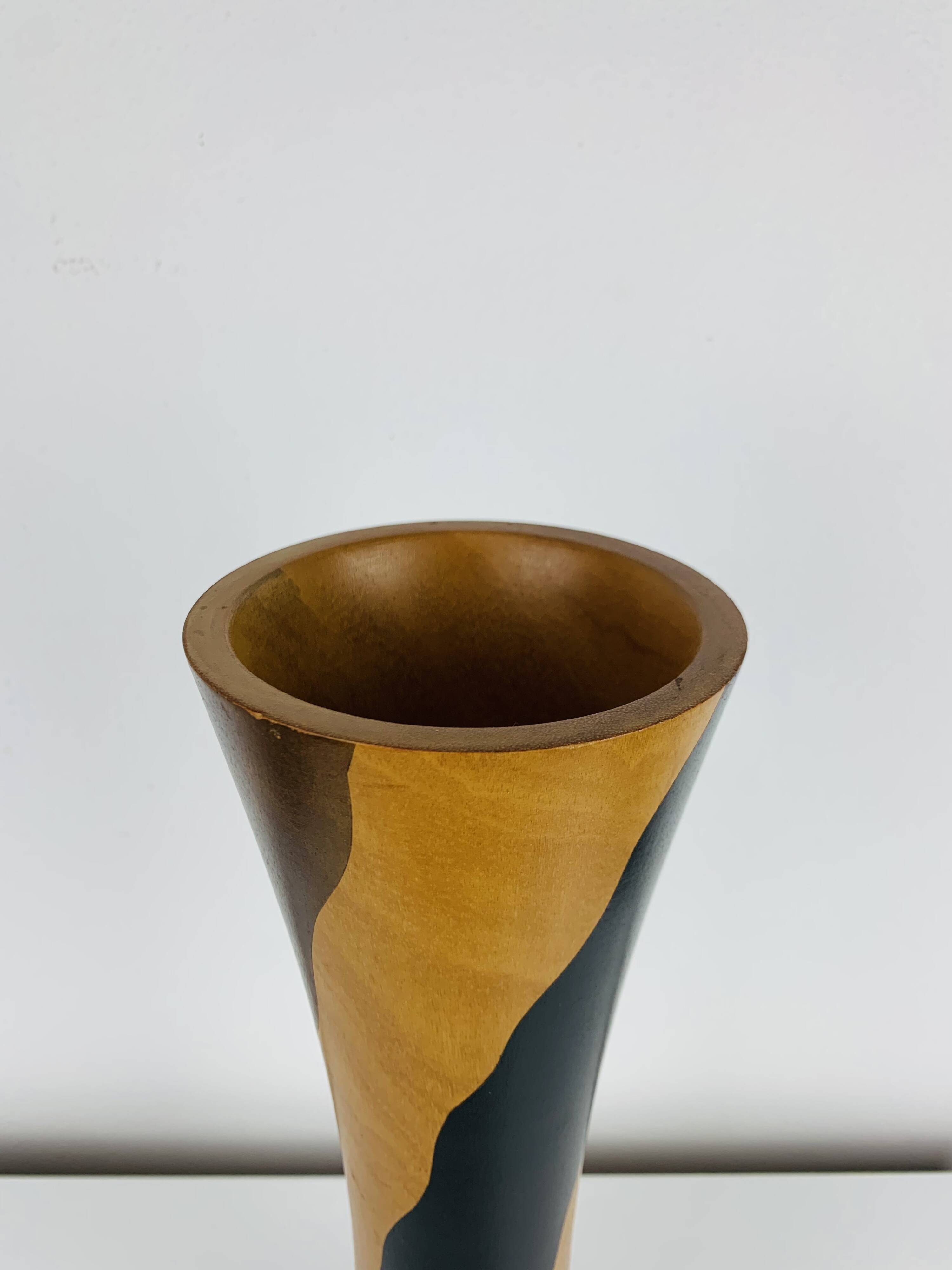 Vase diabolo bois vintage