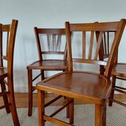 Set of 4 vintage bistro chairs in wood - brasserie style