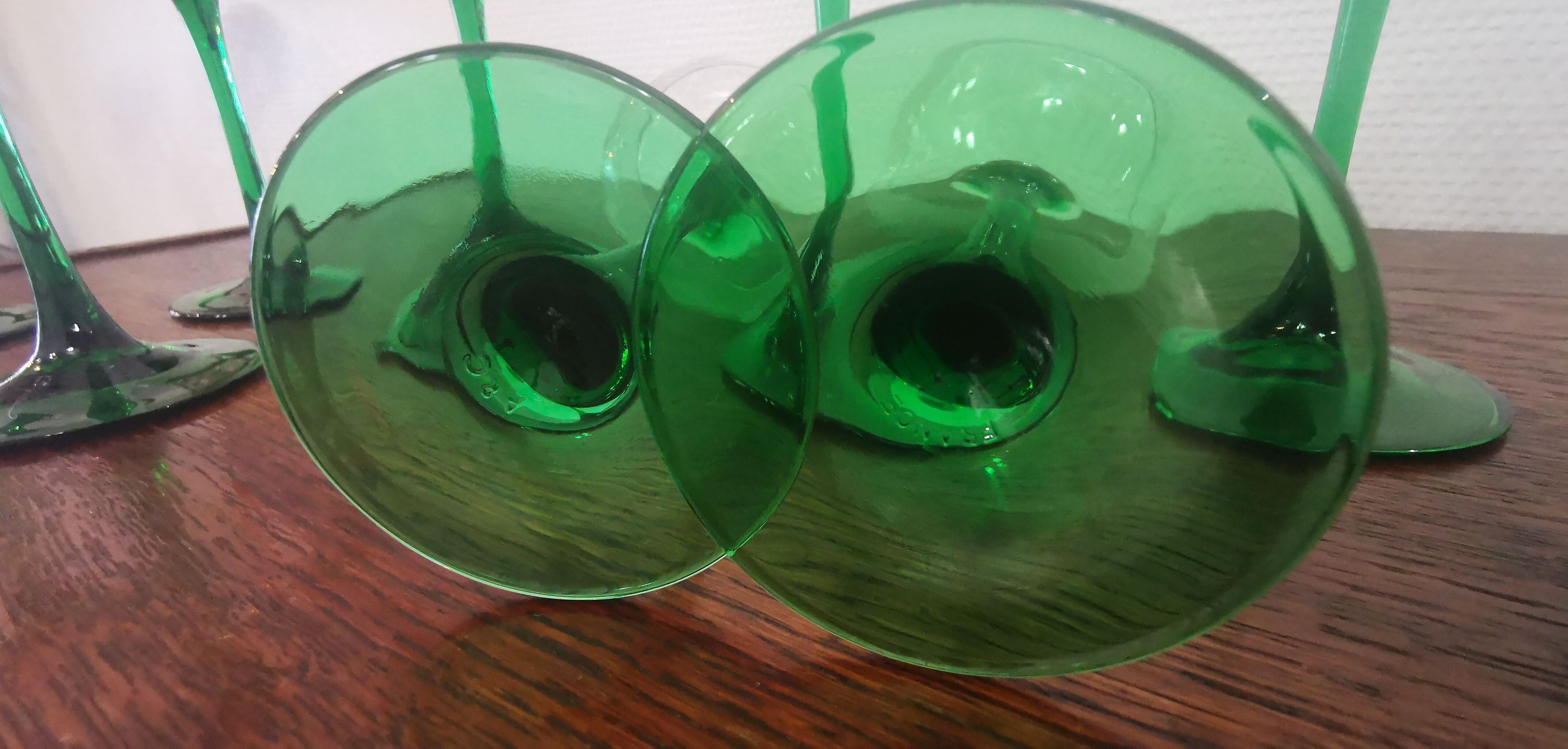 Lot of 10 Old green-stemmed wine glasses from Alsace Engraved vine decoration ARC crystal