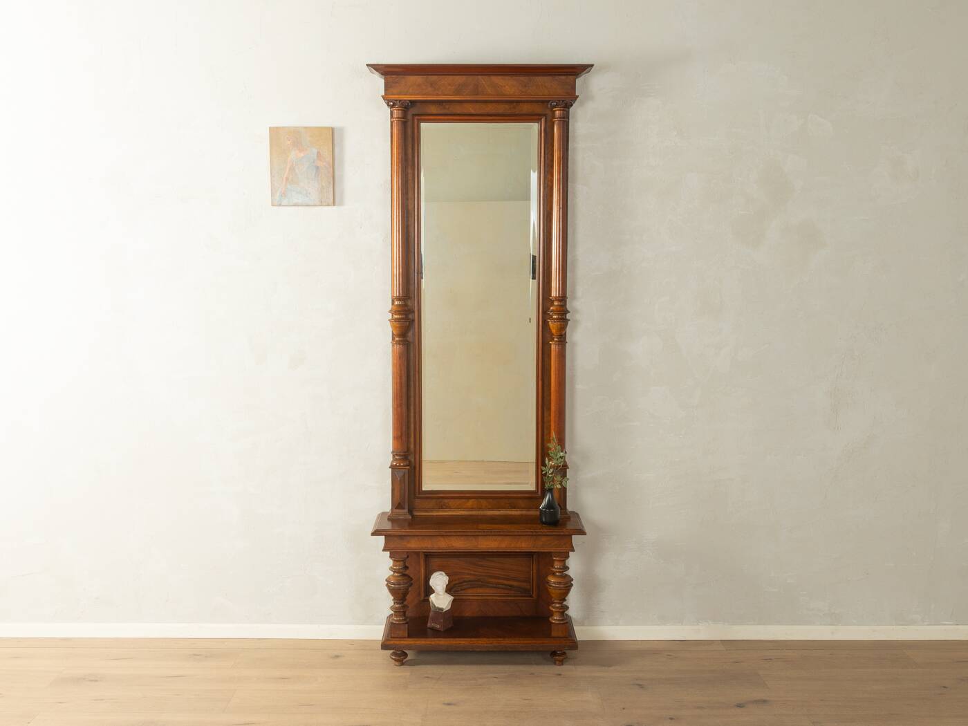 Classic standing mirror from the Gründerzeit period around 1880