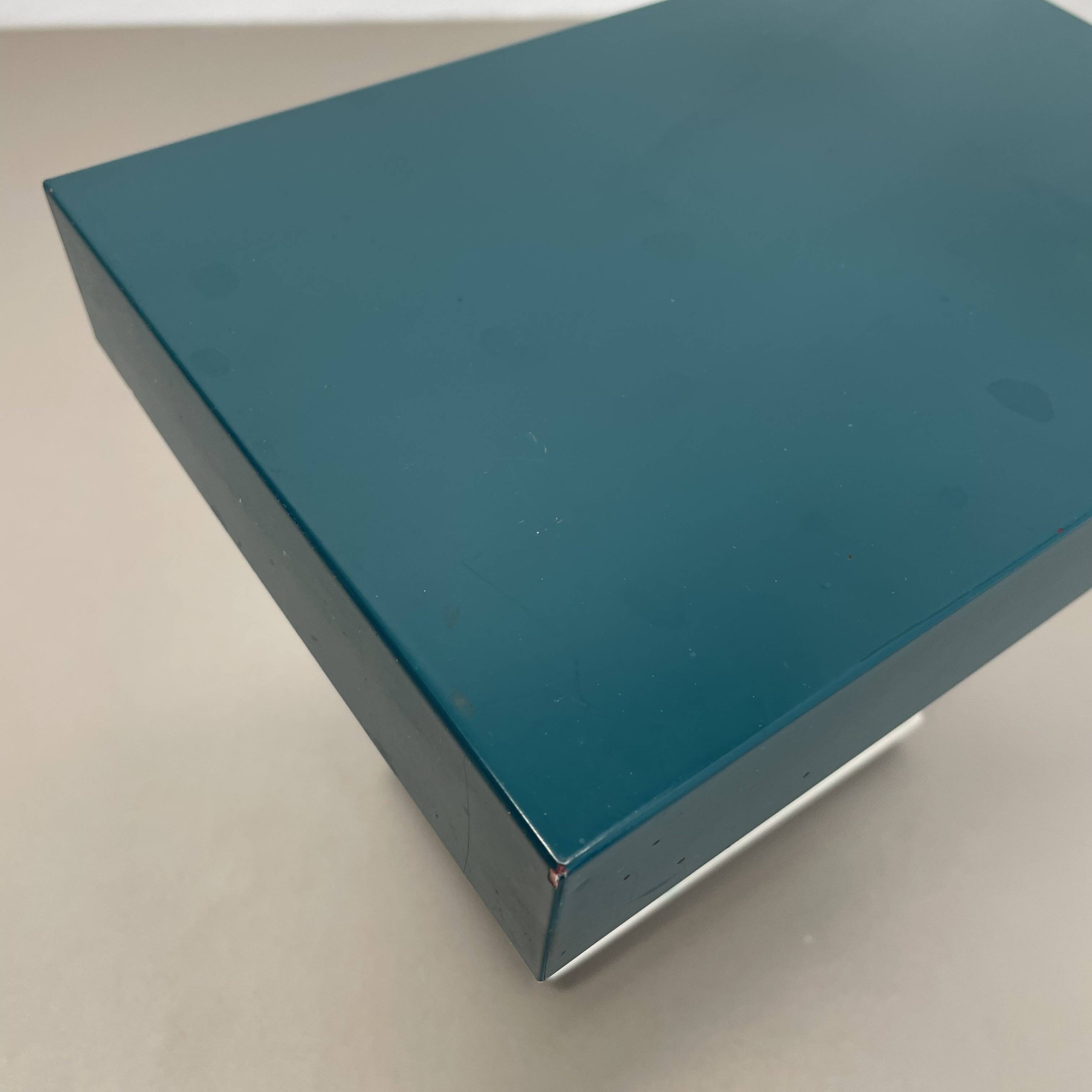 Modernist green Cubic Sputnik Table Light Kaiser Leuchten Lights, 1970s Ger