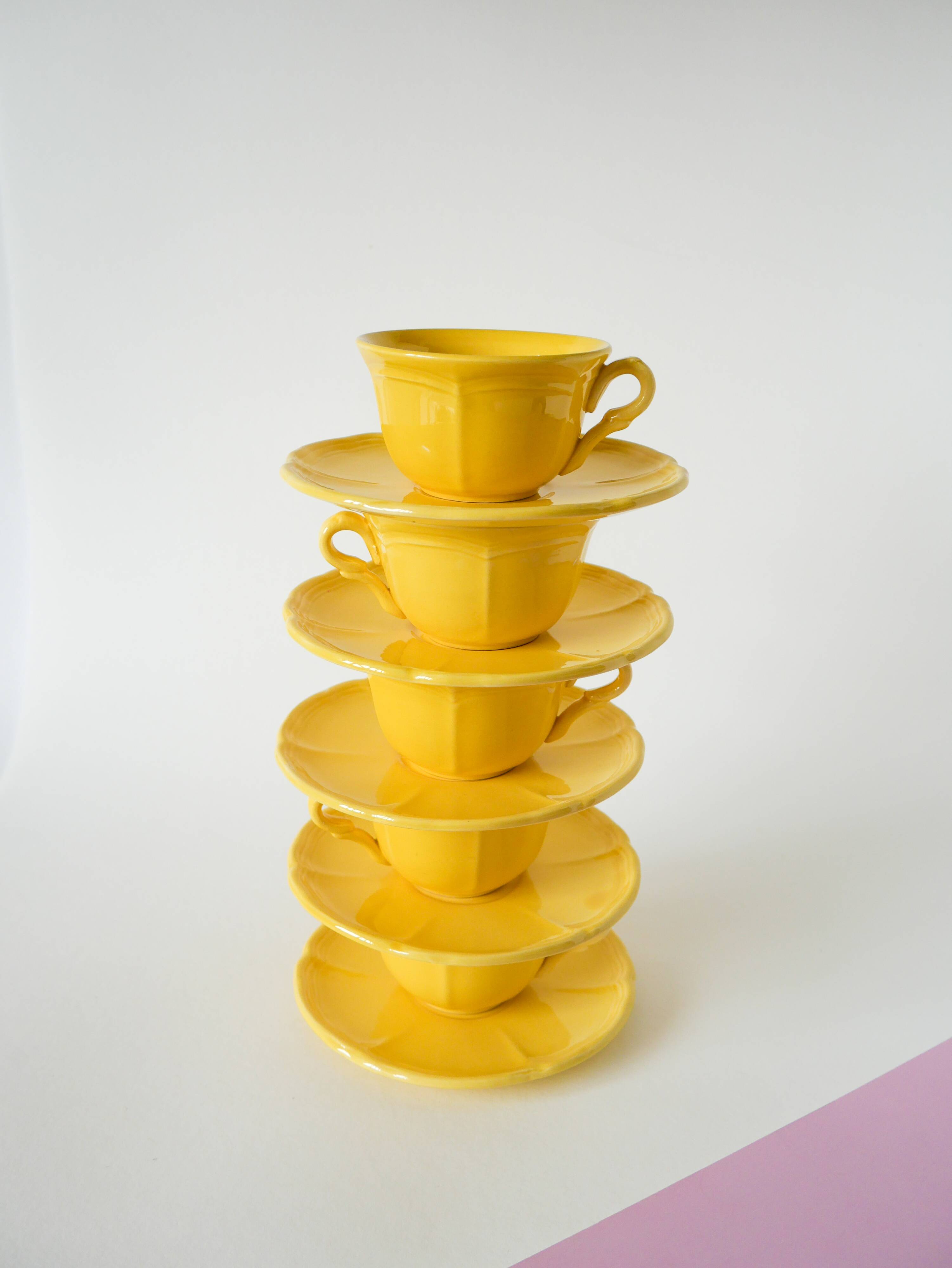 Set of 5 Badonviller lemon yellow cups and saucers, 1960