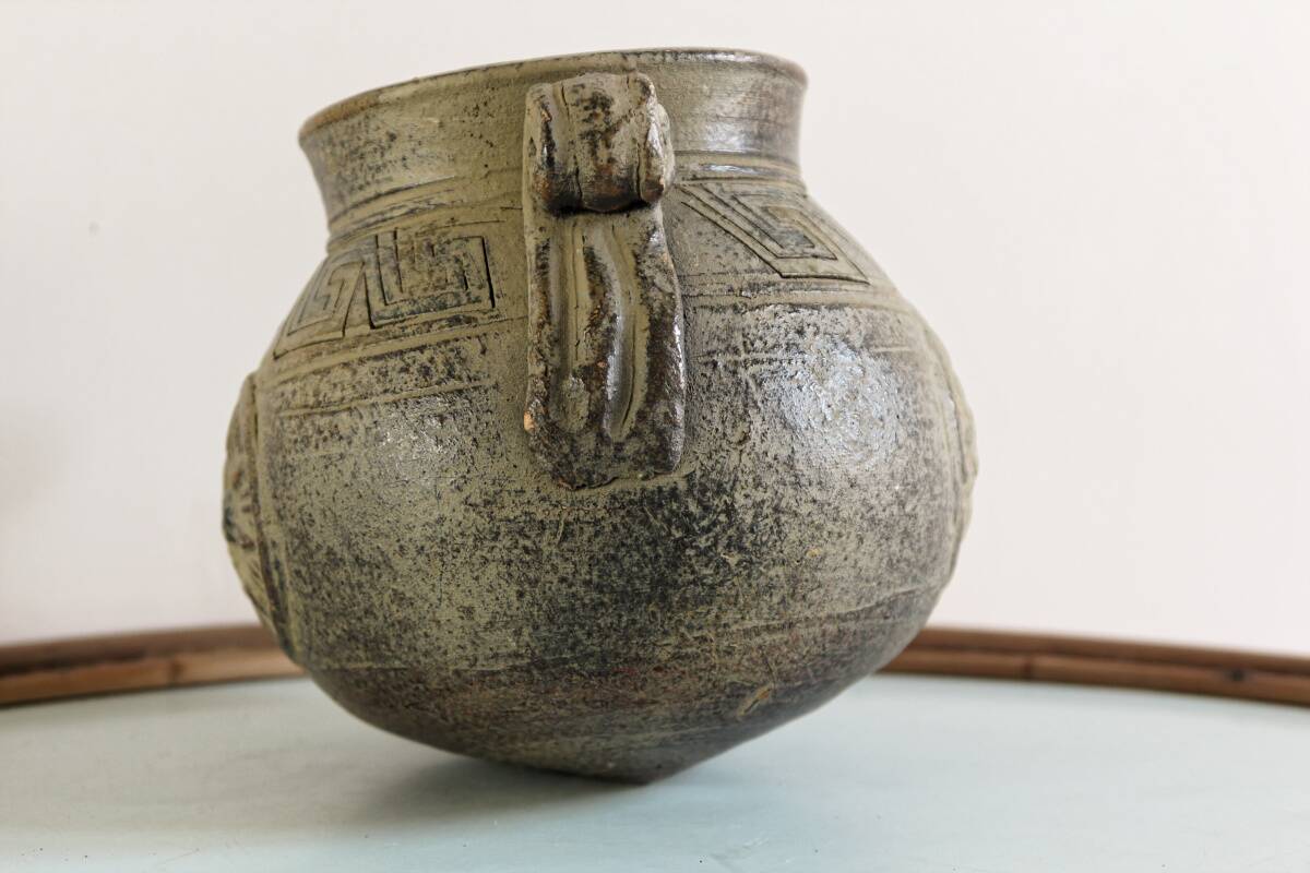 Greek terracotta vase, bronze patina
