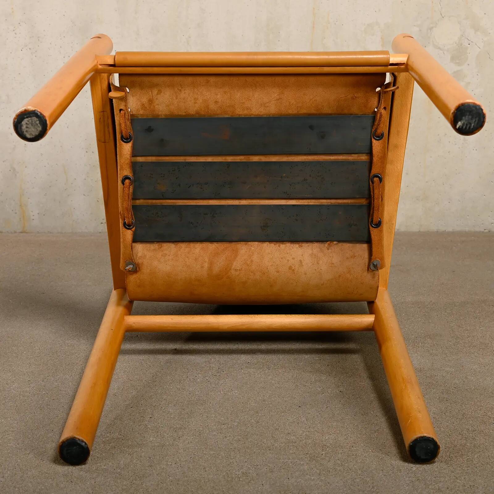 Armchair Wood and cognac colored Saddle Leather, Ibisco Italy 1970s
