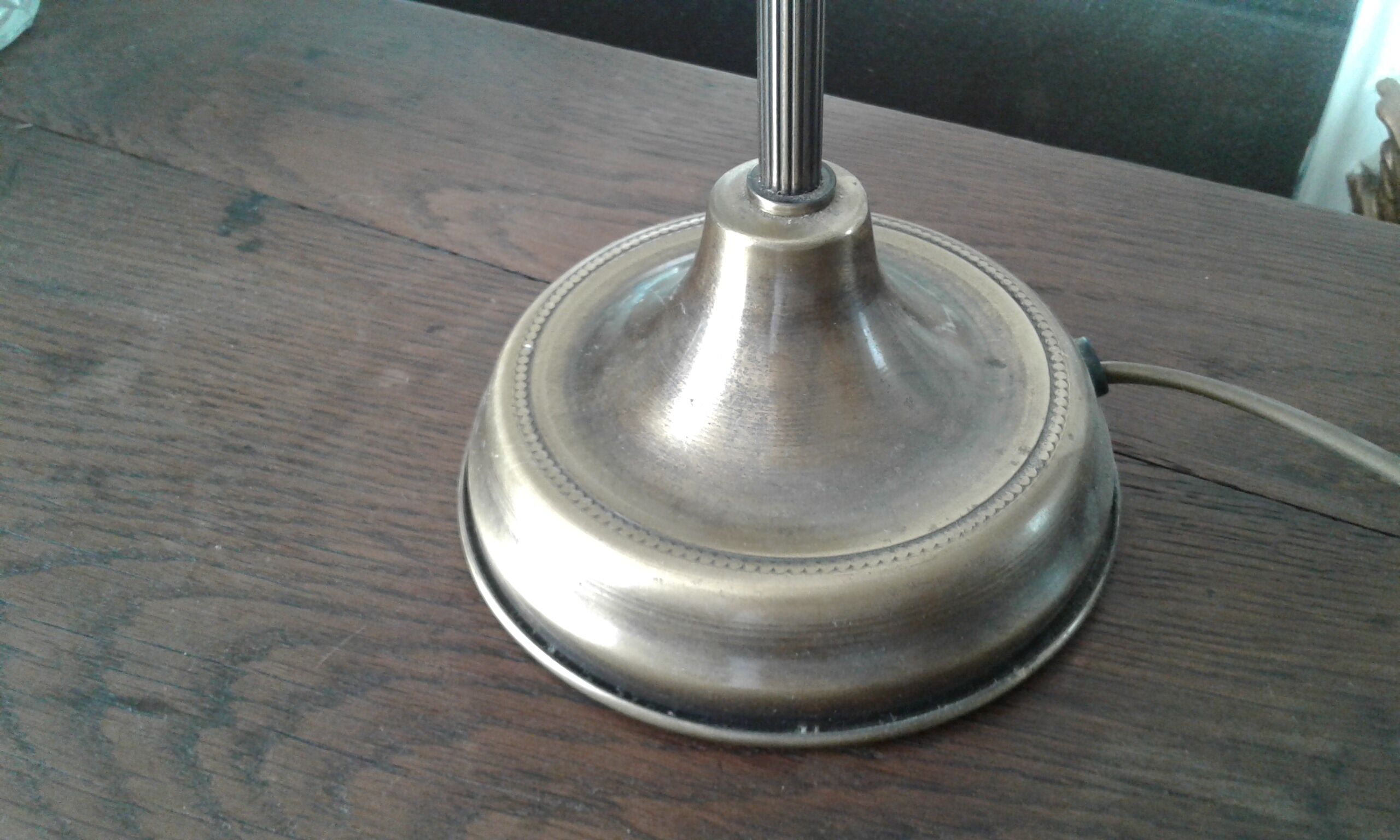 Lampe à poser abat jour fleur à  bord vert vintage