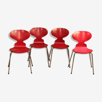 4 chaises Fourmi Arne Jacobsen par Fritz Hansen
