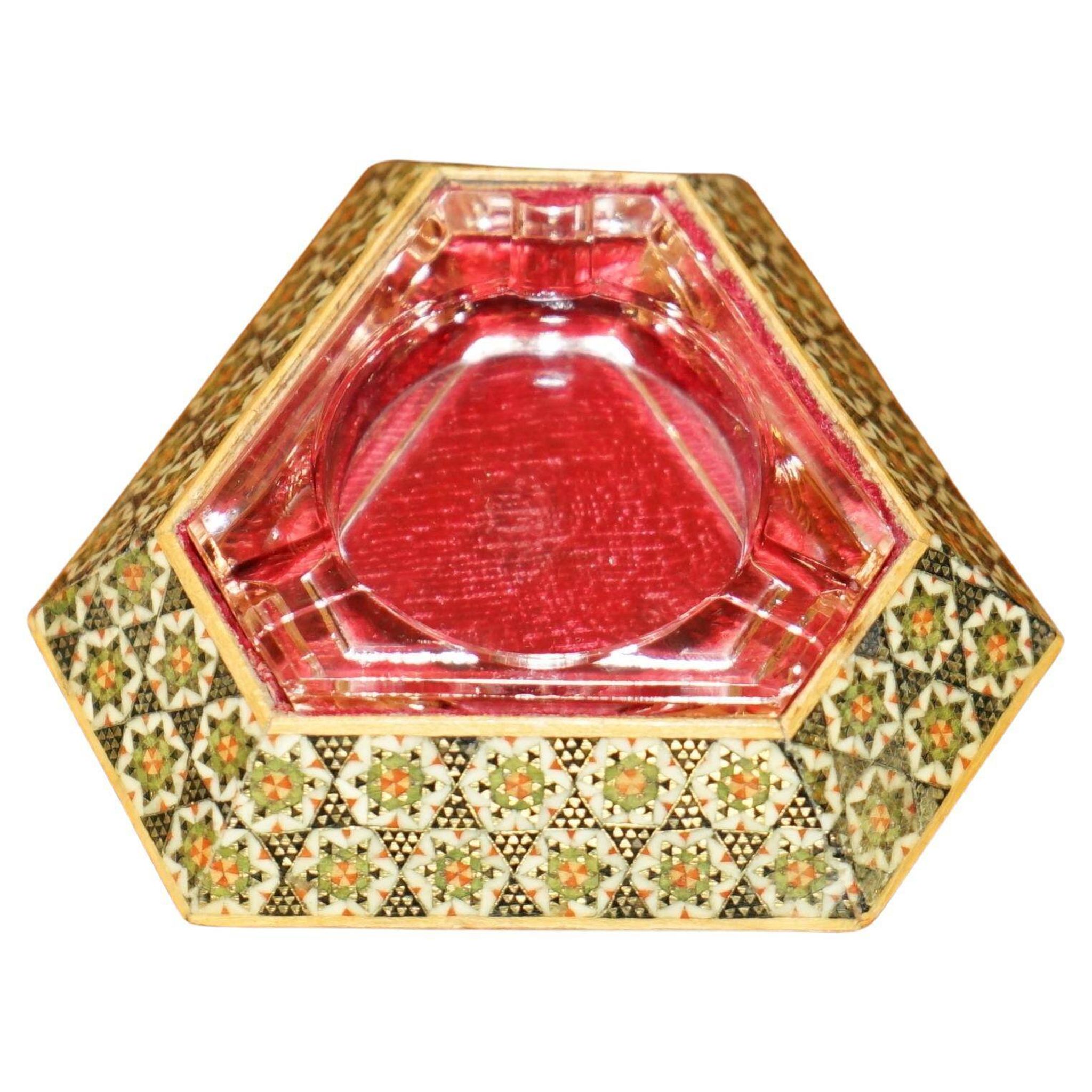 Cendrier persan antique avec plateau triangulaire en verre