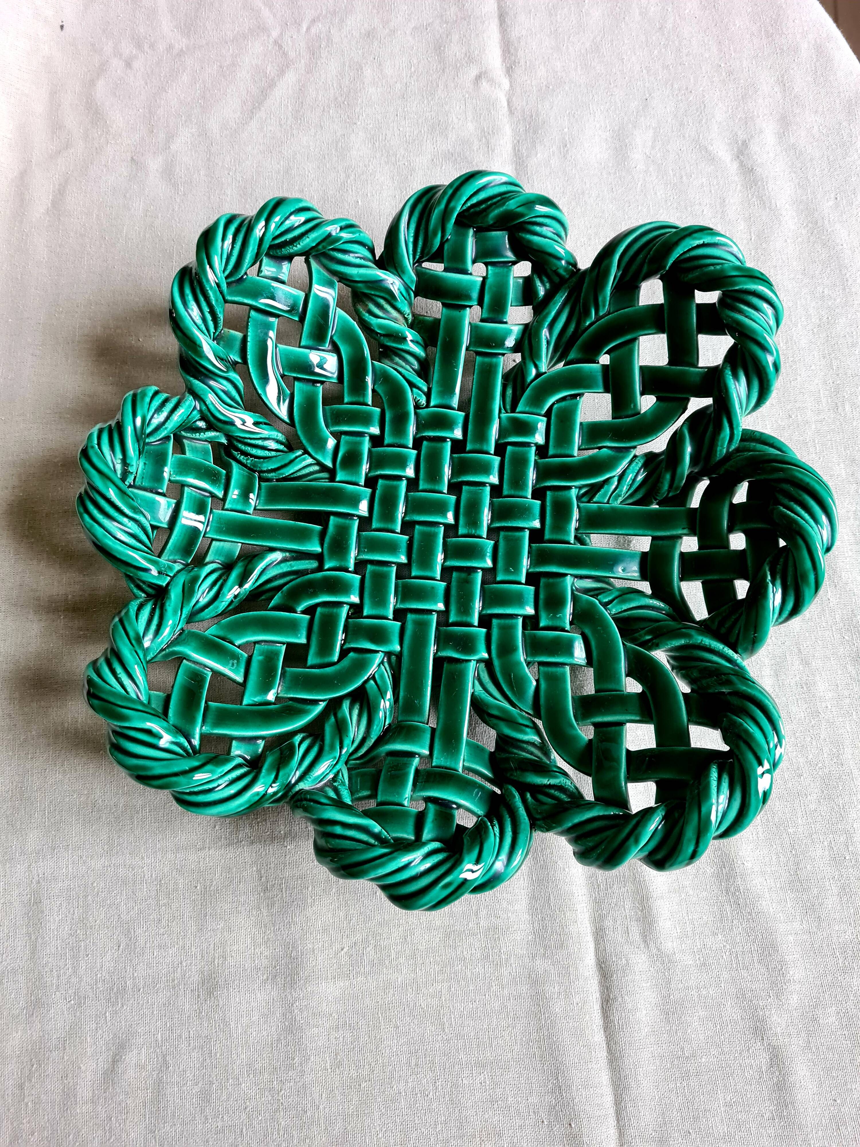 Vintage fruit basket in braided ceramic