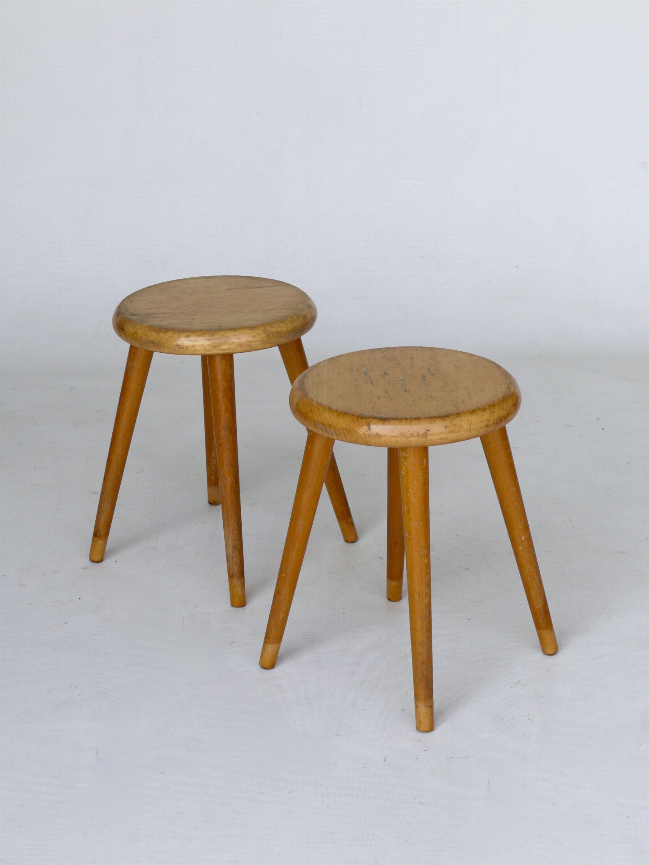 Vintage children's beech wood stools. 1950s. set of 2