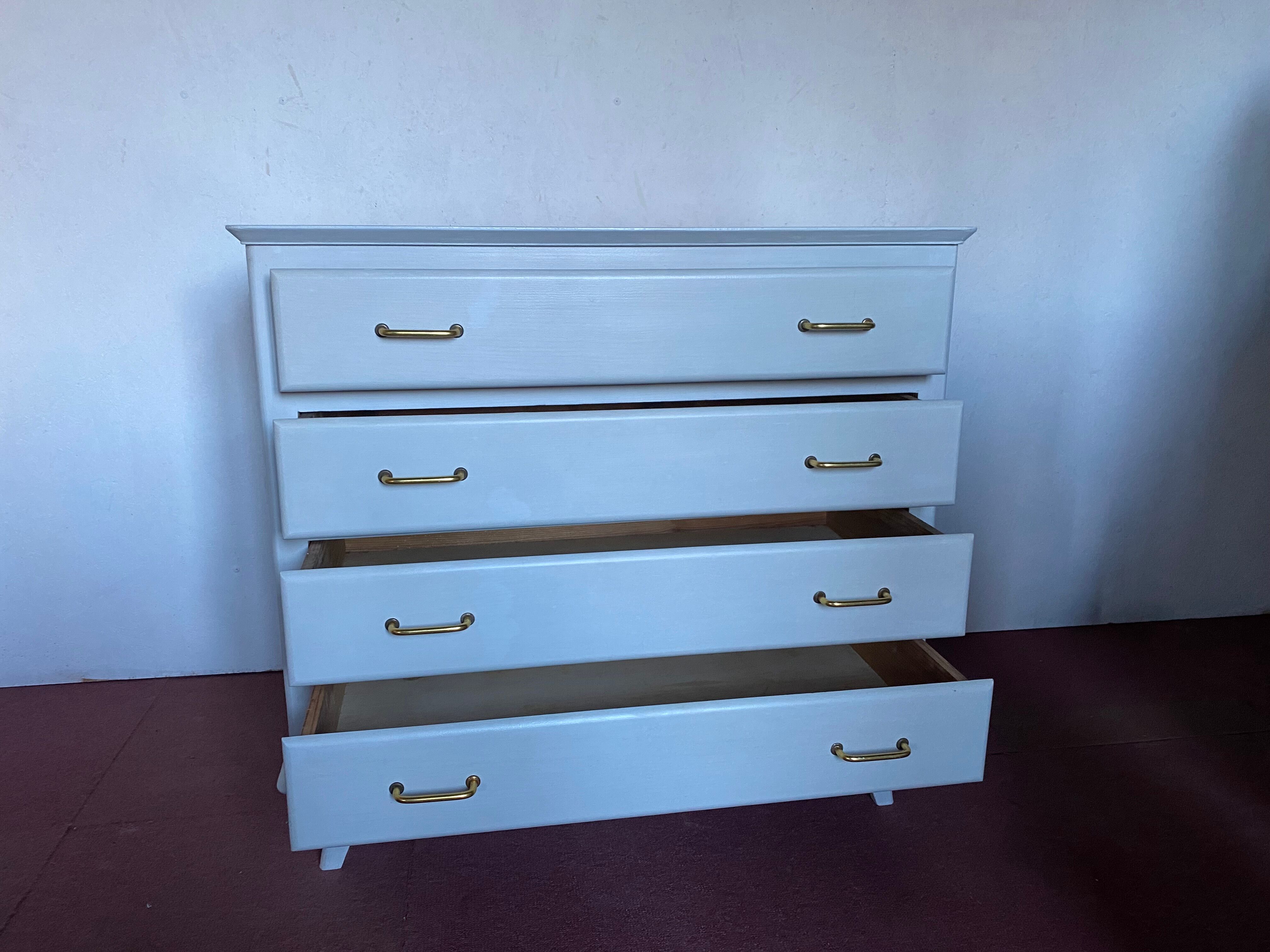 Chest of drawers 4 drawers