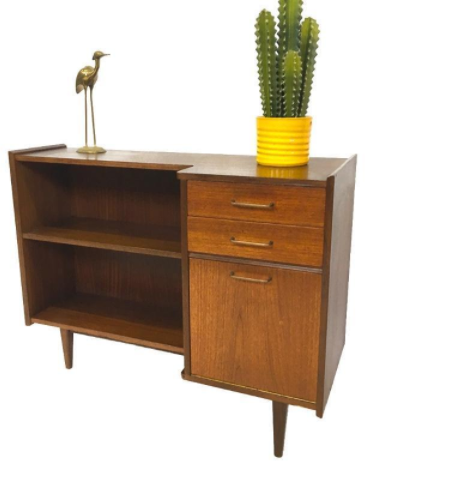 Cabinet vintage