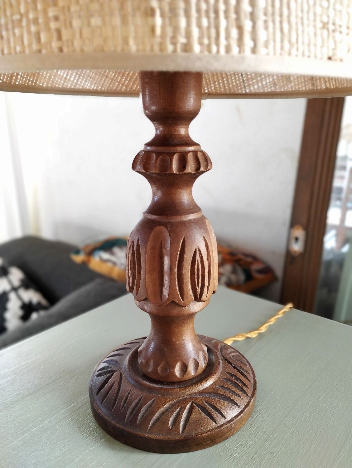 Pair of wood lamps and braiding