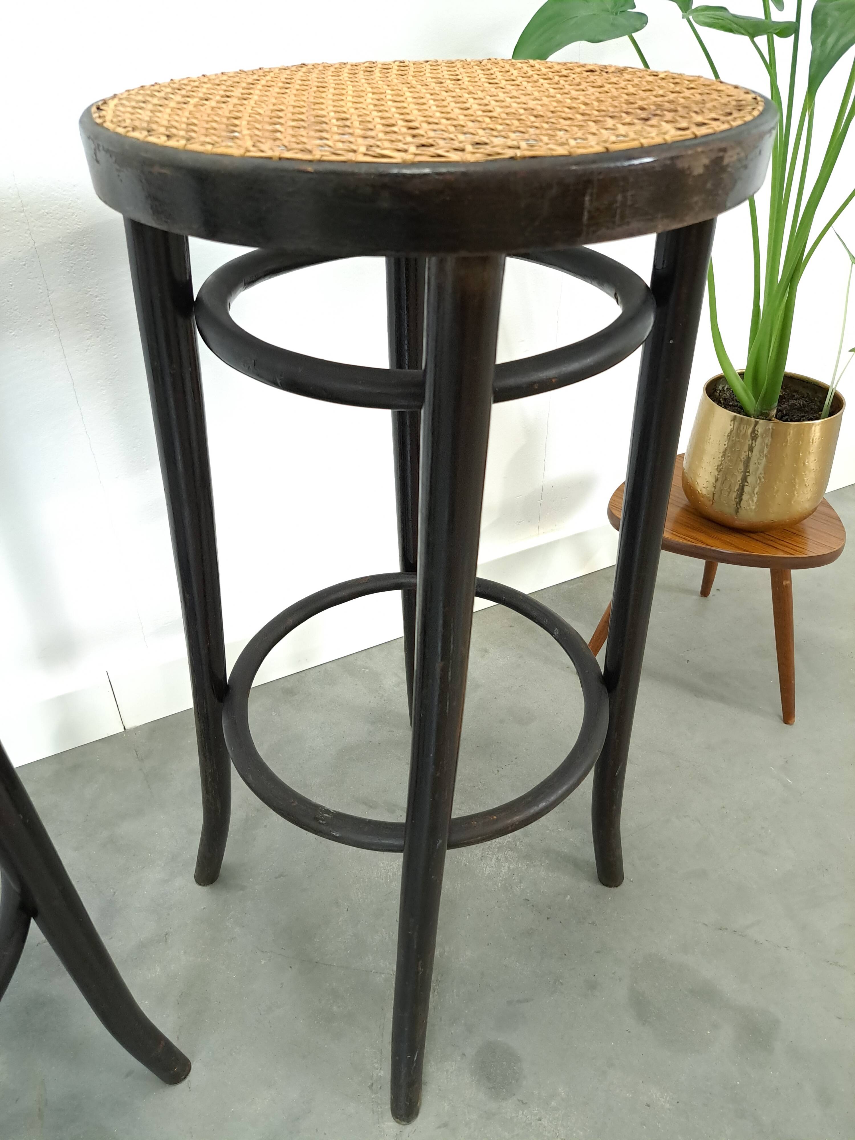 Set jaren 50 houten barkrukken met webbing uit Frankrijk vintage