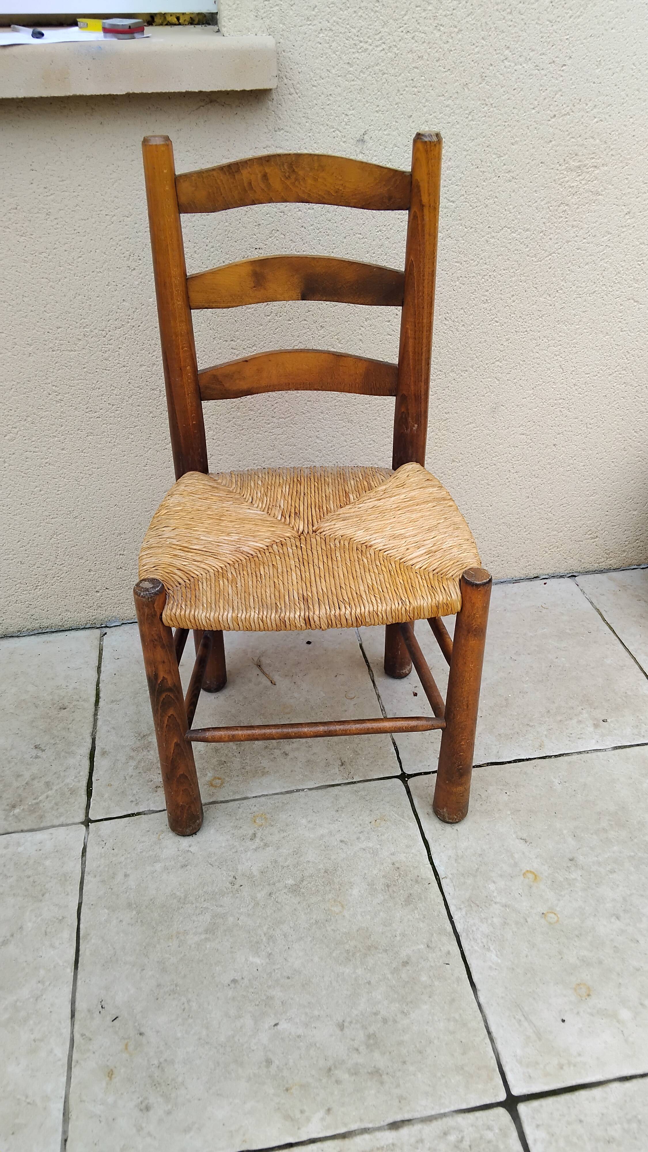 Vintage straw chair