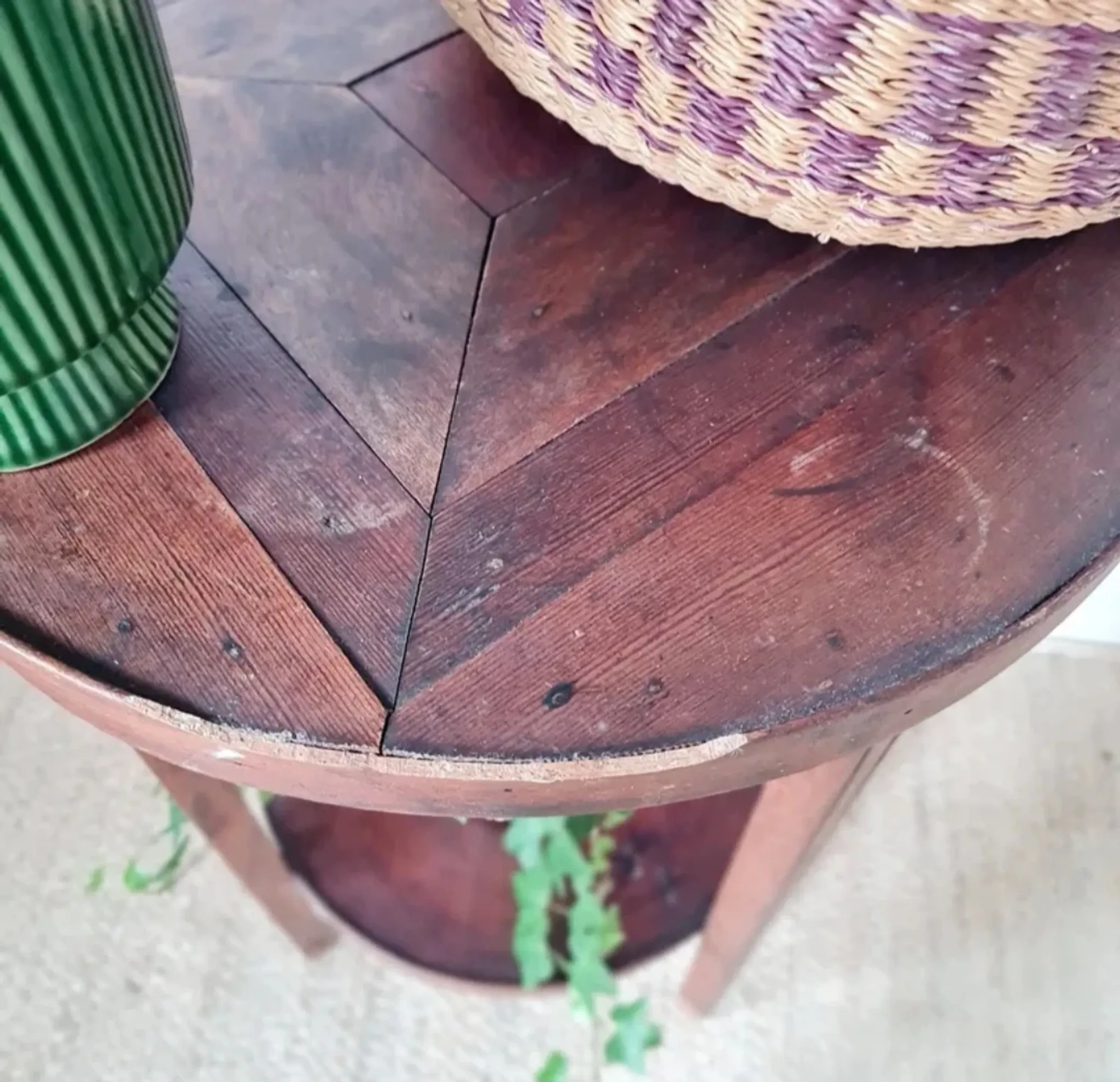 Occasional Table / Vintage Art Deco Side Table (1930s-1940s)
