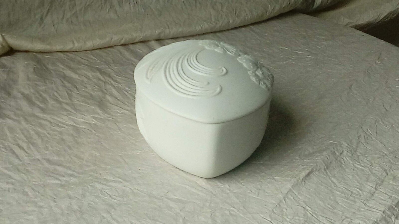 Porcelain candy pot kaiser germany
