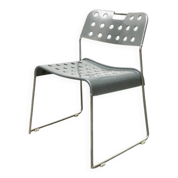 Omkstack Postmodern Chair from the vintage space age by Rodney Kinsman for Bieffeplast