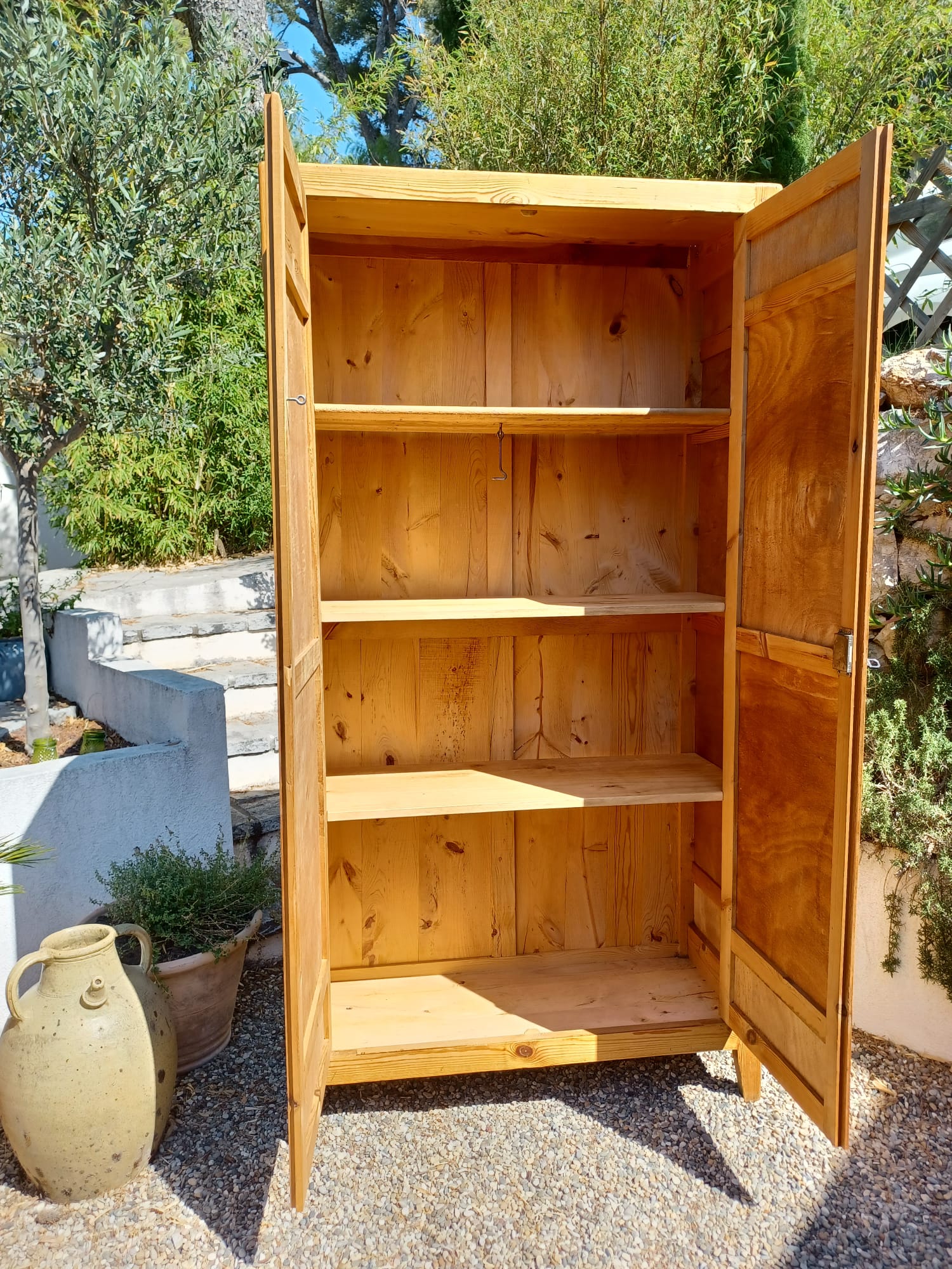 Parisian wardrobe 50s