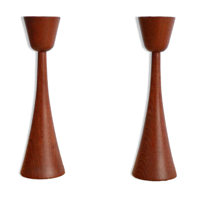 Paire de bougeoirs scandinaves vintage en teck