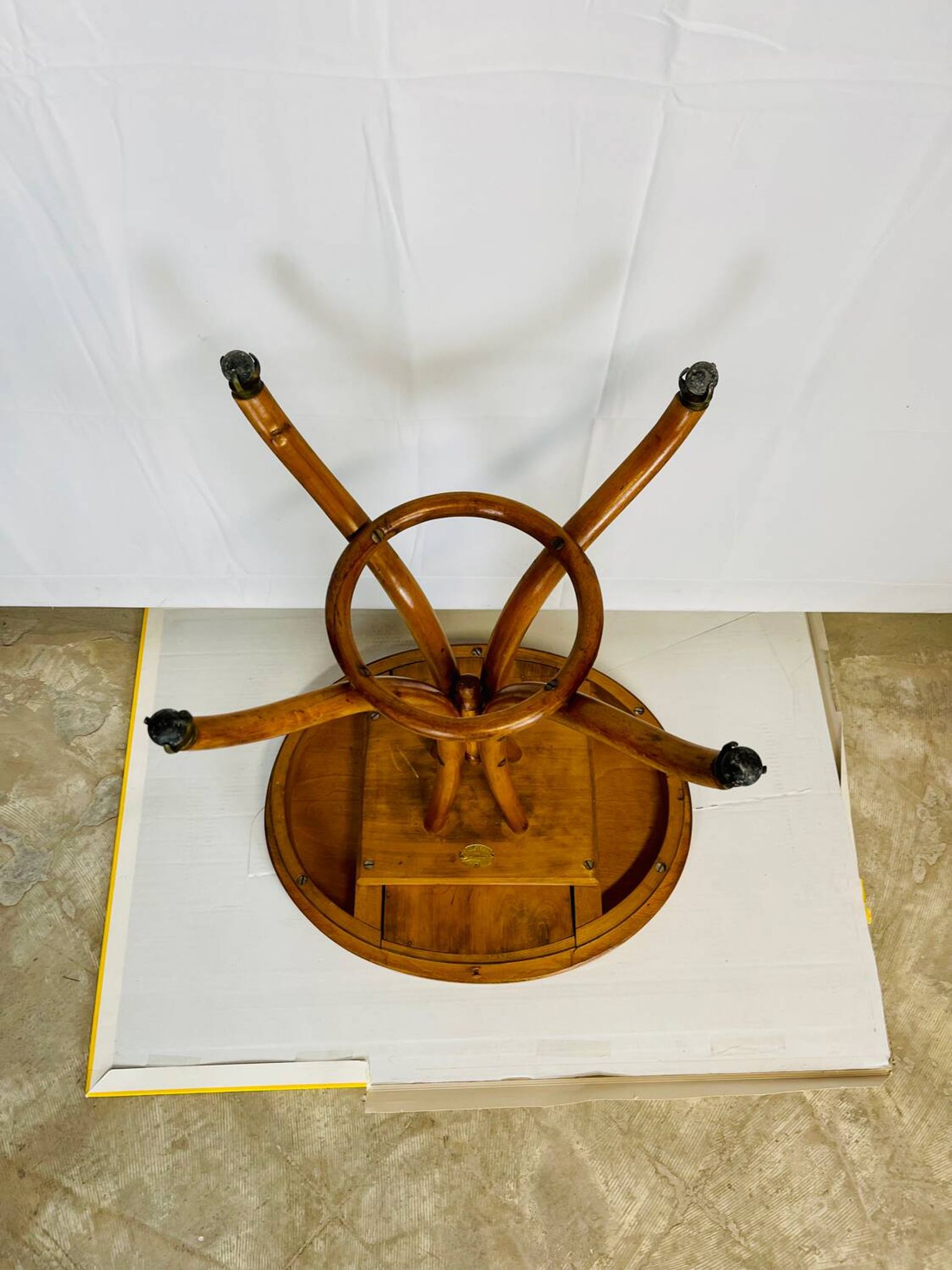 Guéridon, table d'appoint Thonet