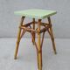Table d'appoint ou de chevet en rotin