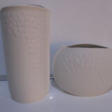 Pair of office vases