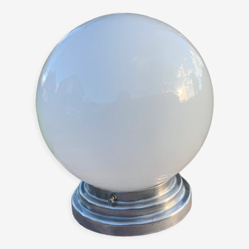 Opal globe year 30