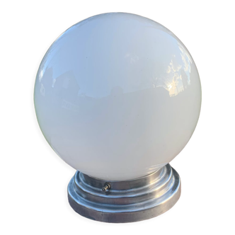 Opal globe year 30