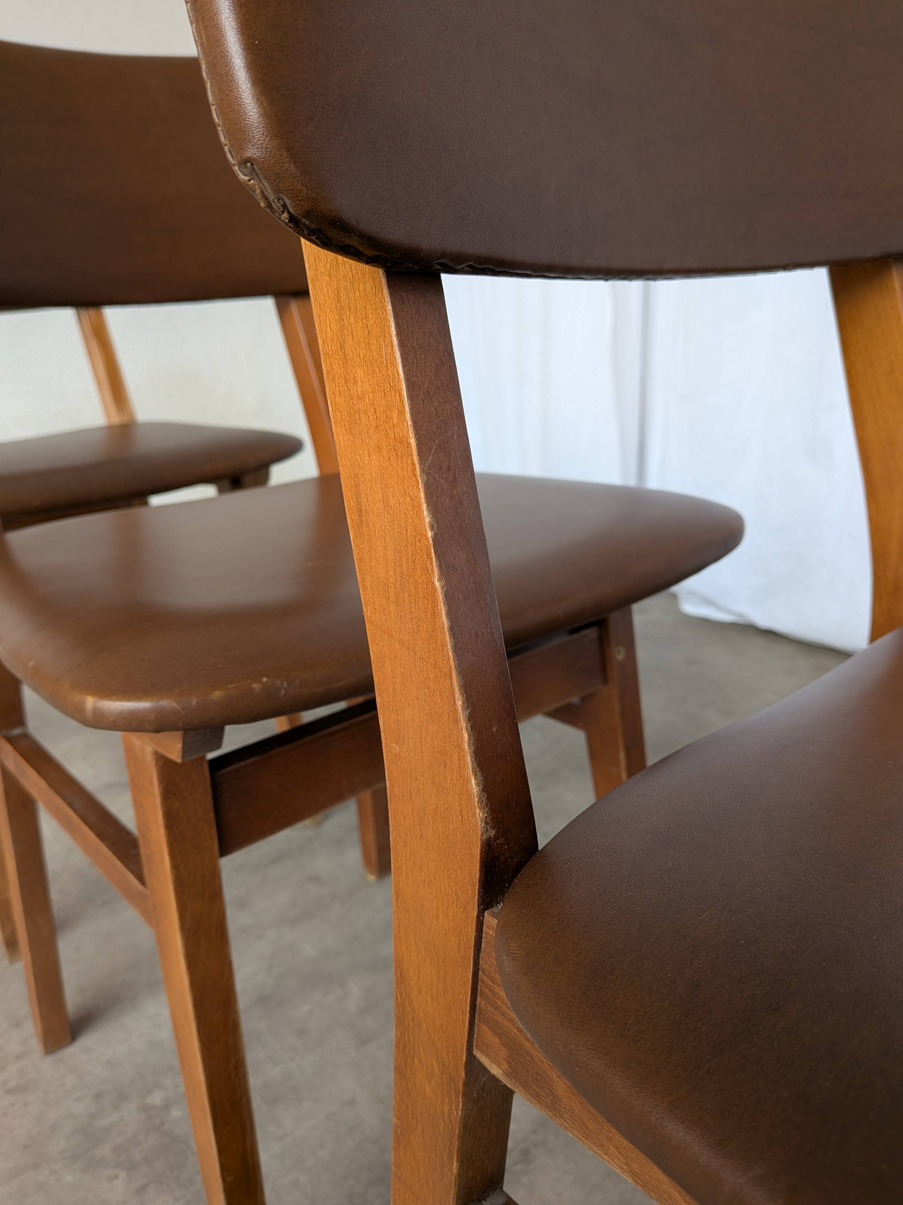 Vintage stol kamnik dining chairs (set of 4): mid-century leather seat