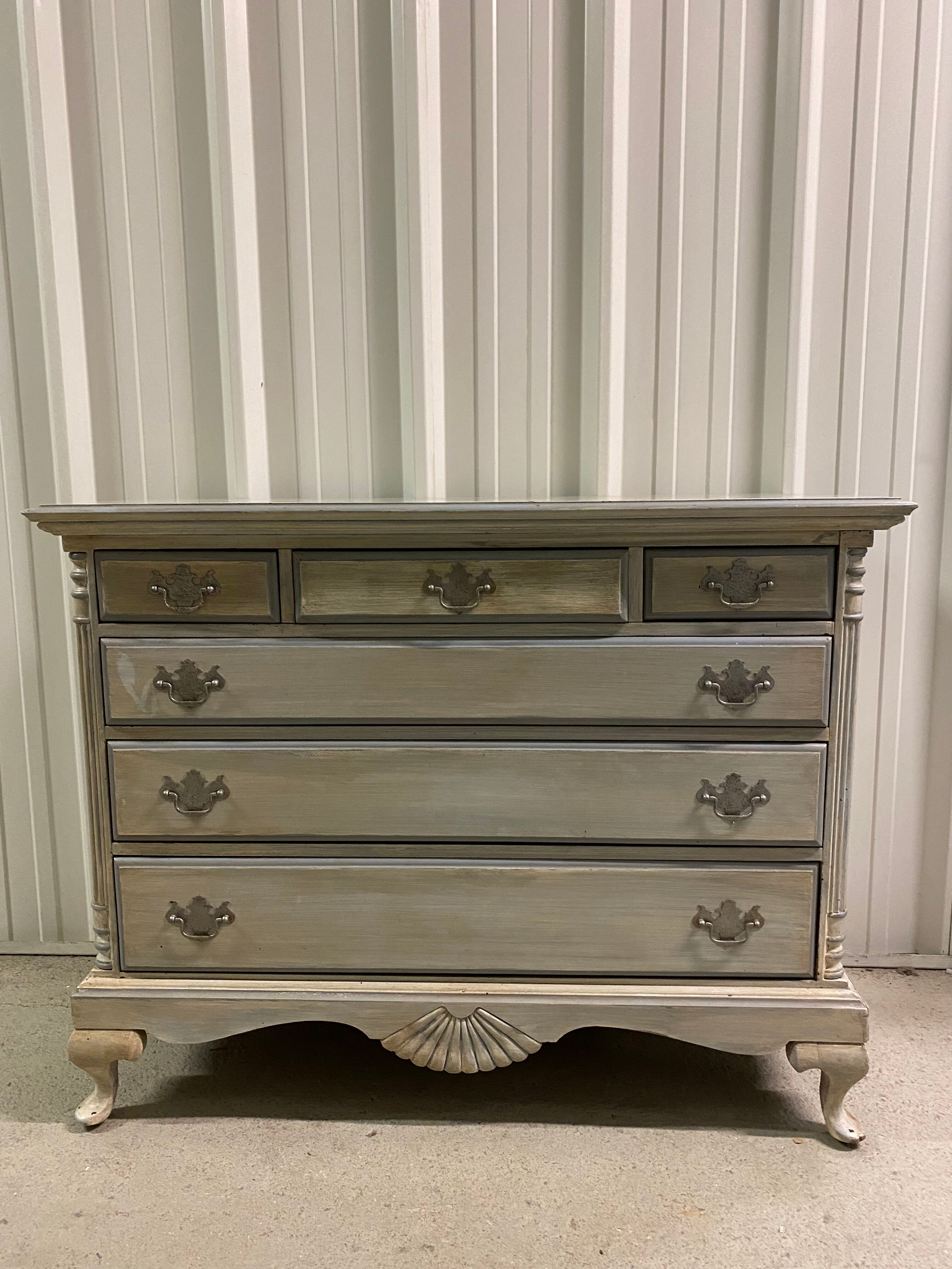 Painted chest of drawers