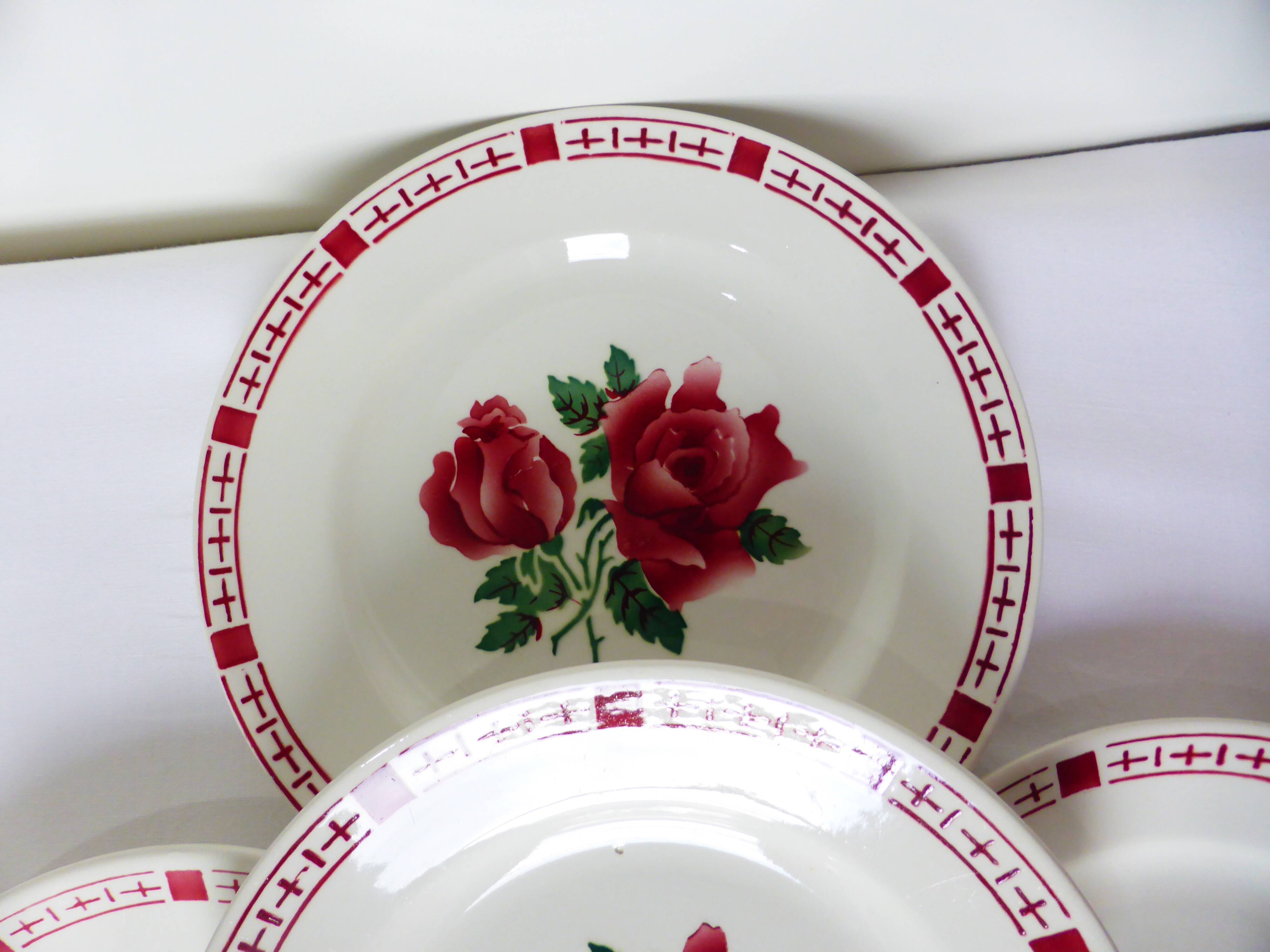 4 flat plates of Digoin Sarreguemines saverne model 220541