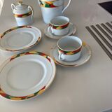 Teapot or coffee maker assembly with saucers and plates, milk jar and sugar bowl Longchamp