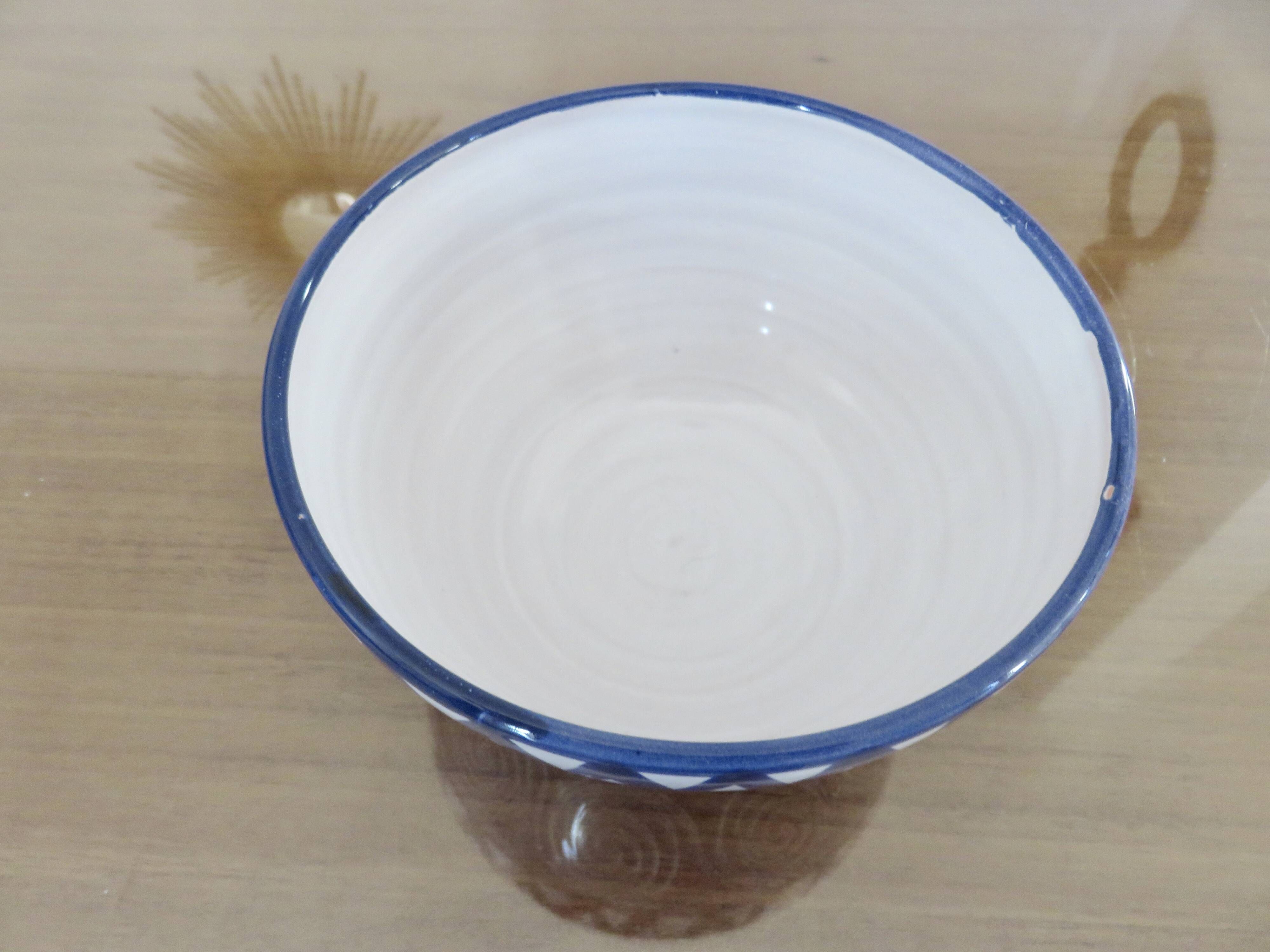Pair of bowls by Robert Picault, La Roue Vallauris, very rare in blue and white.