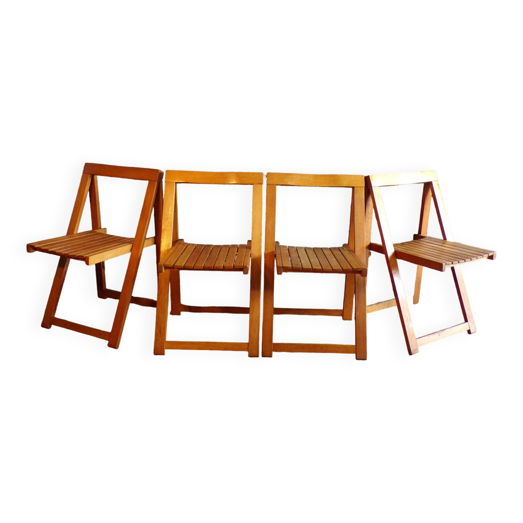 4 vintage Italian folding chairs