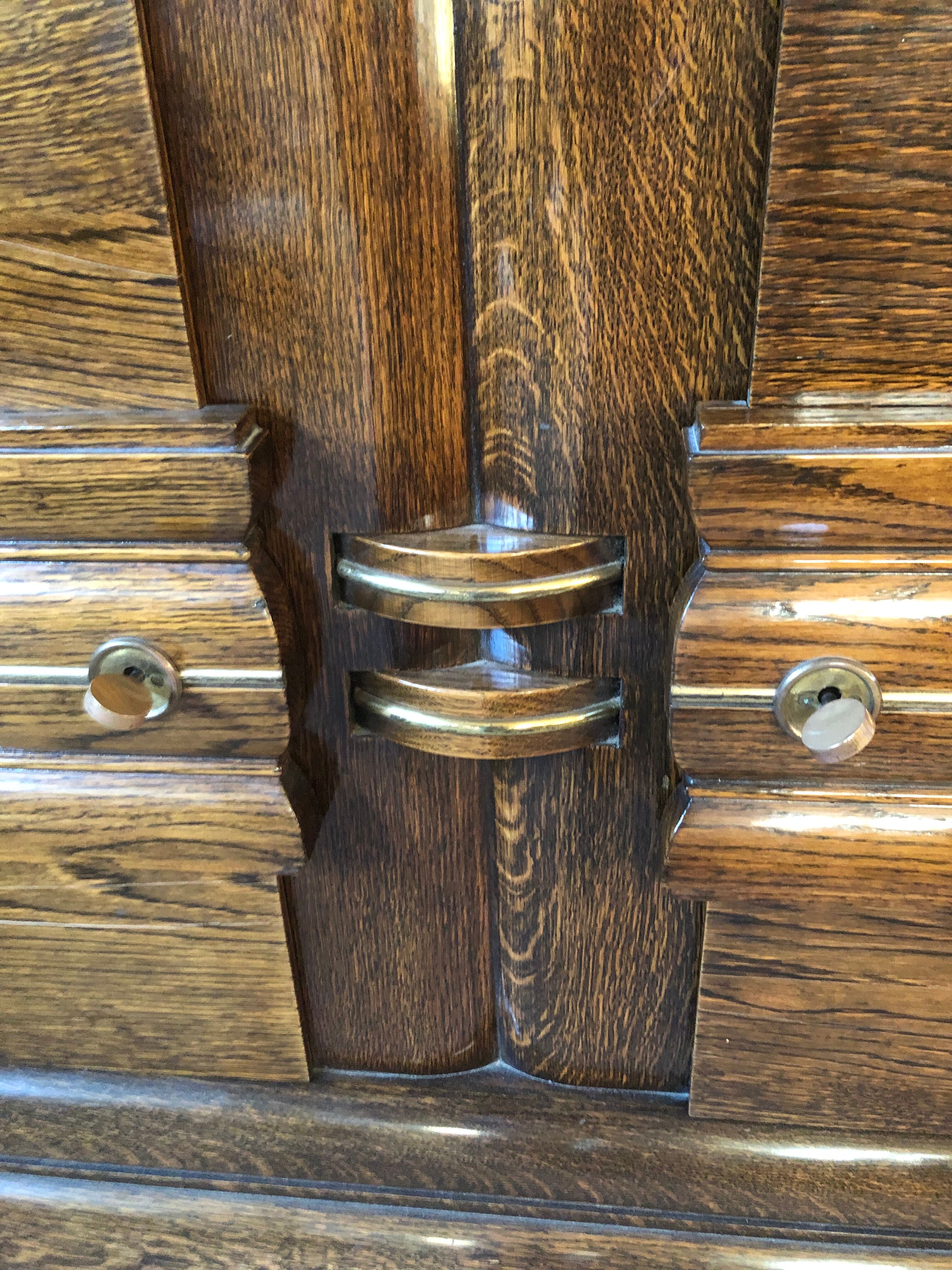 Art deco base cabinet