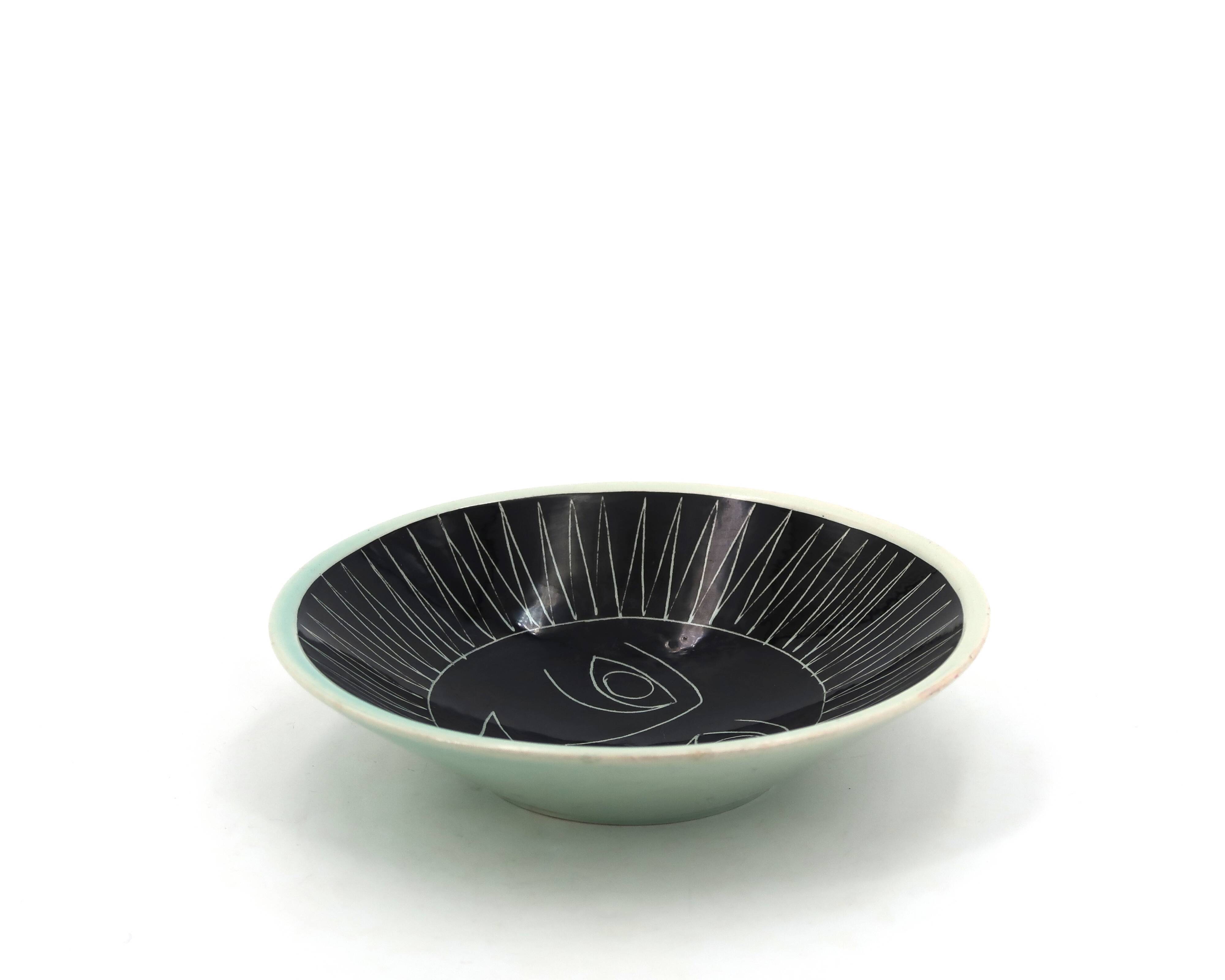 Ceramic vide poche by Jacques Pouchain, Sun with face, 1950s.