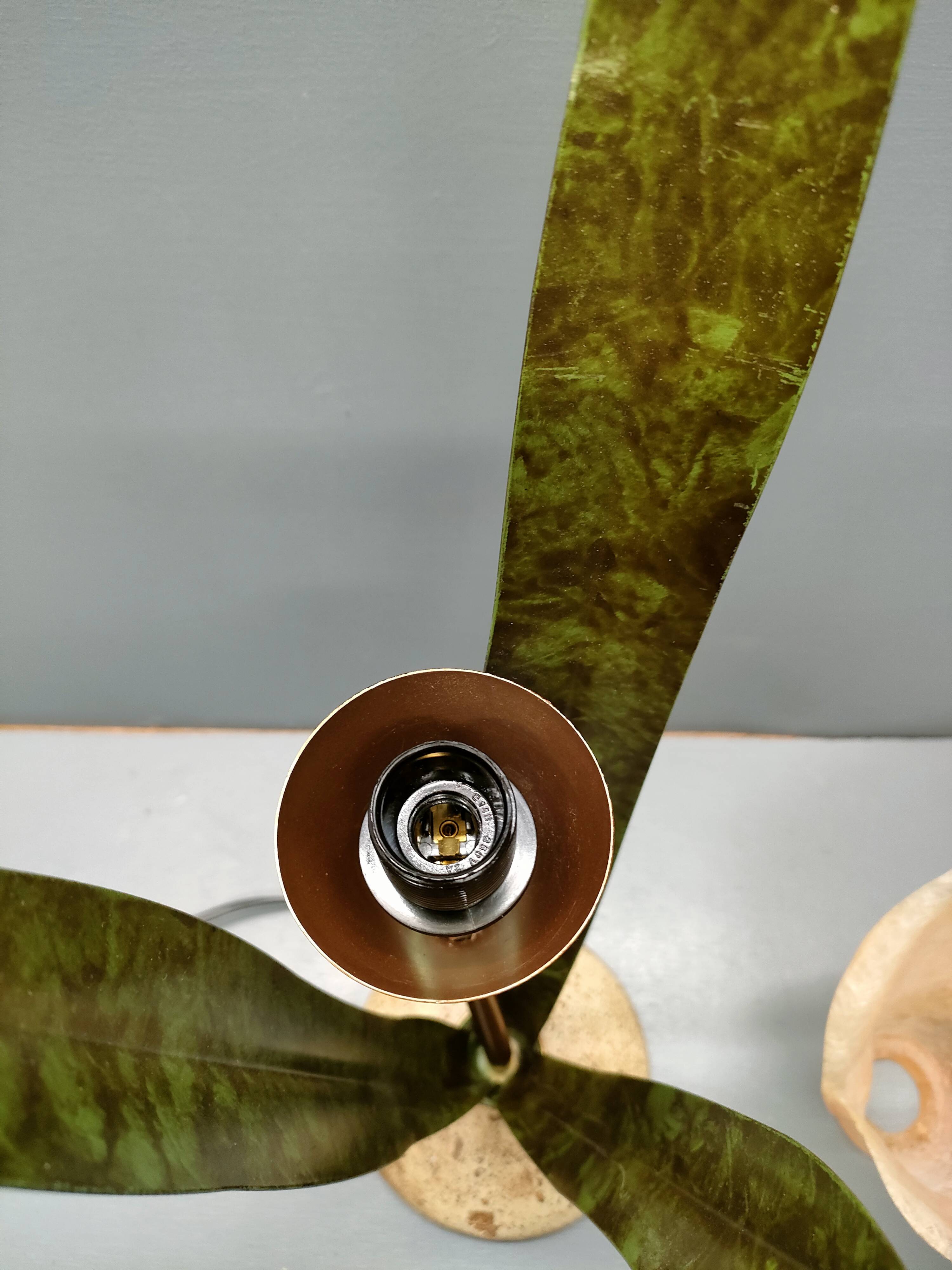 "Arum" table lamp 80's