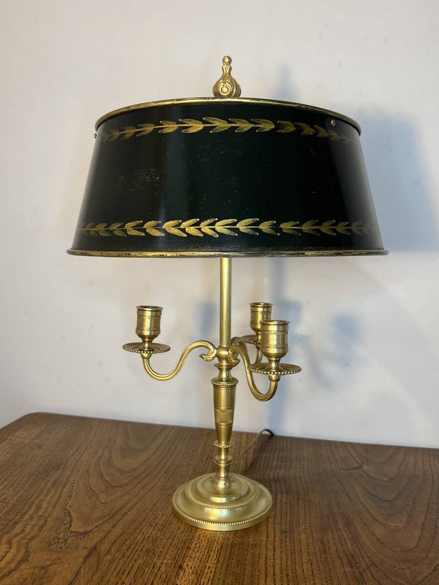 Bedside lamp