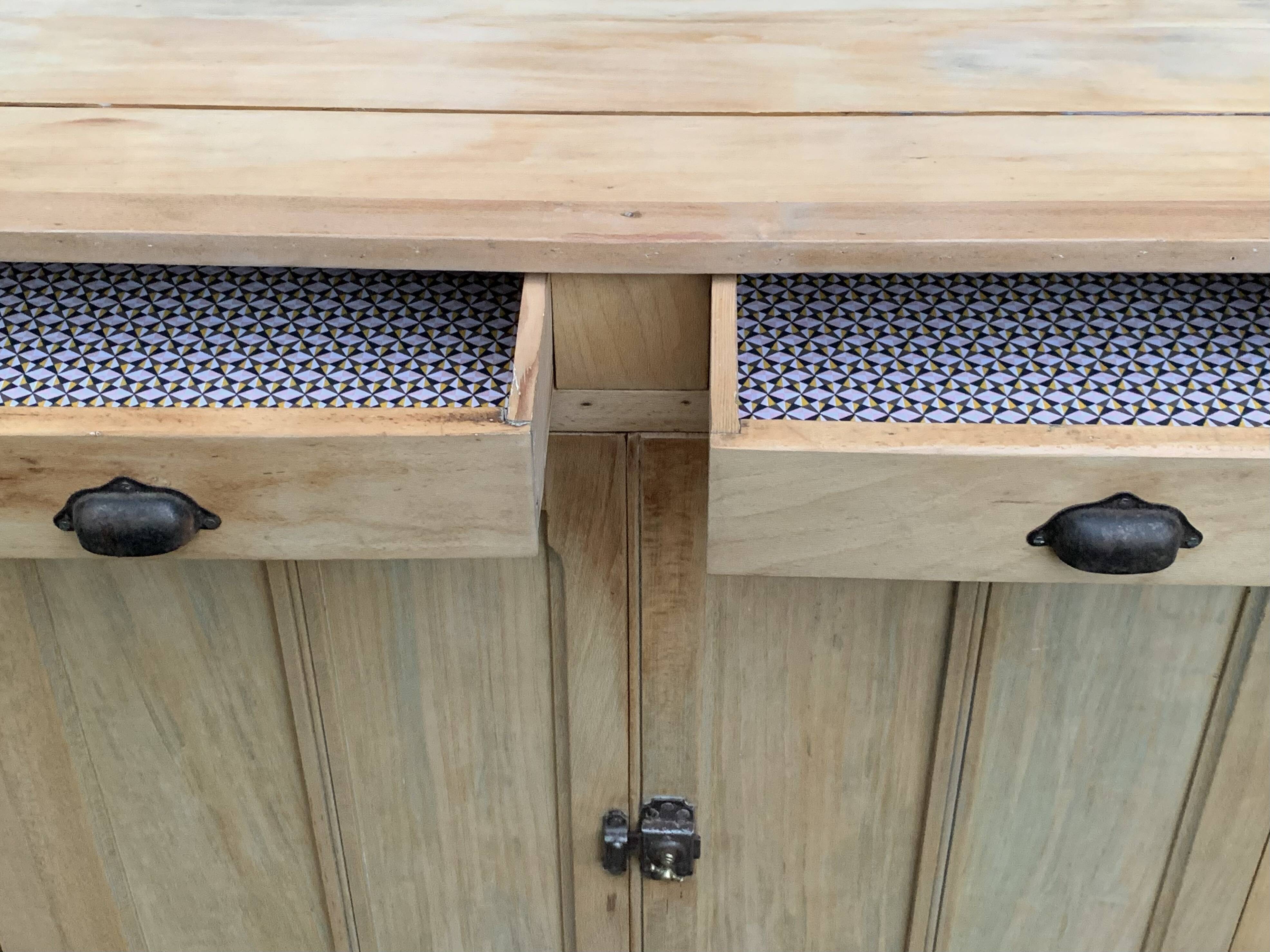 Buffet parisien ancien bois brut