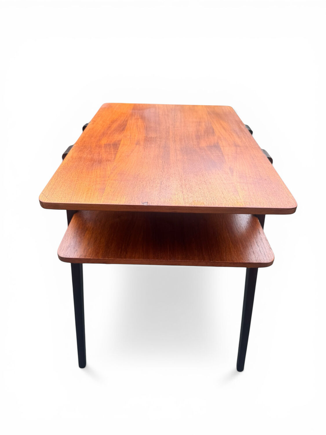 Table d’appoint / chevet scandinave à double plateau Suède 1960