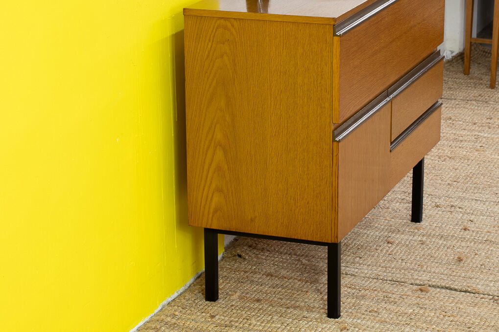 Vintage Scandinavian Chest of Drawers – 100 cm