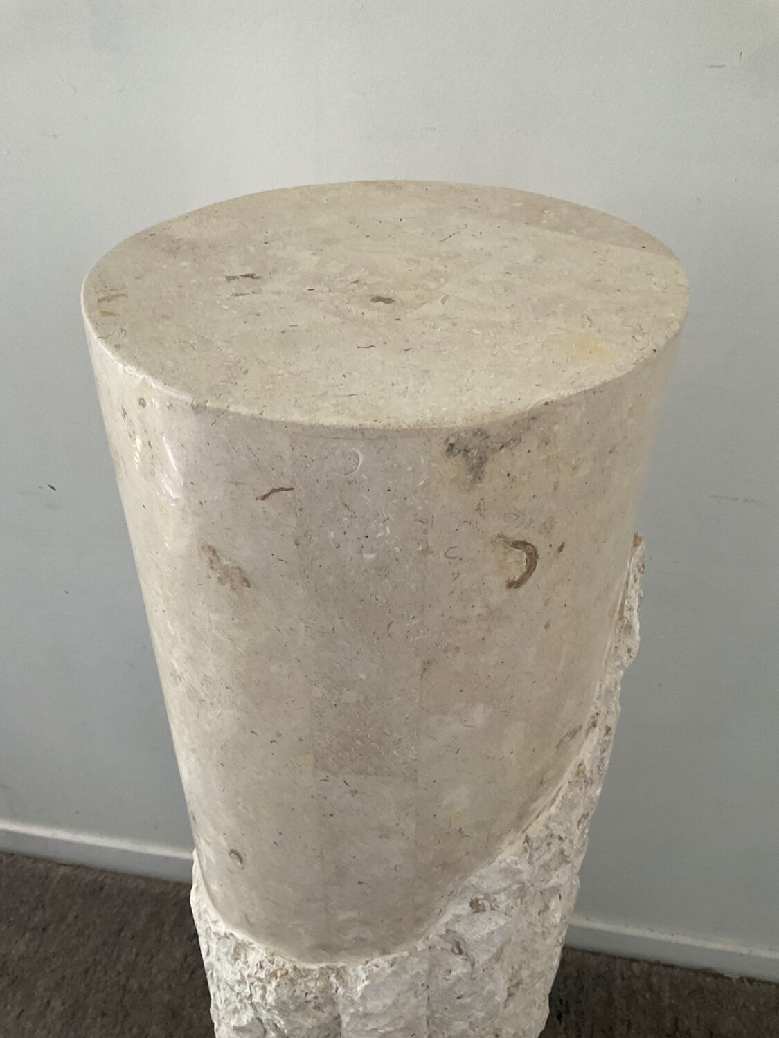 Vintage travertine column from the 70s-80s