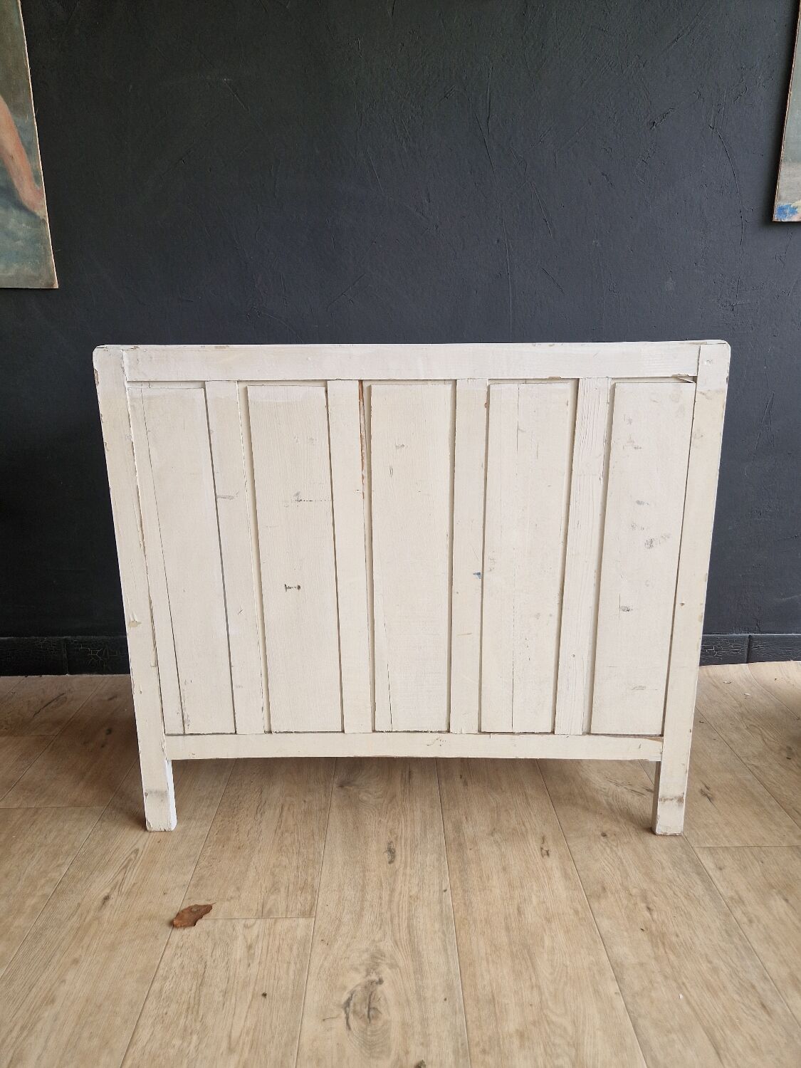 Vintage chest of drawers