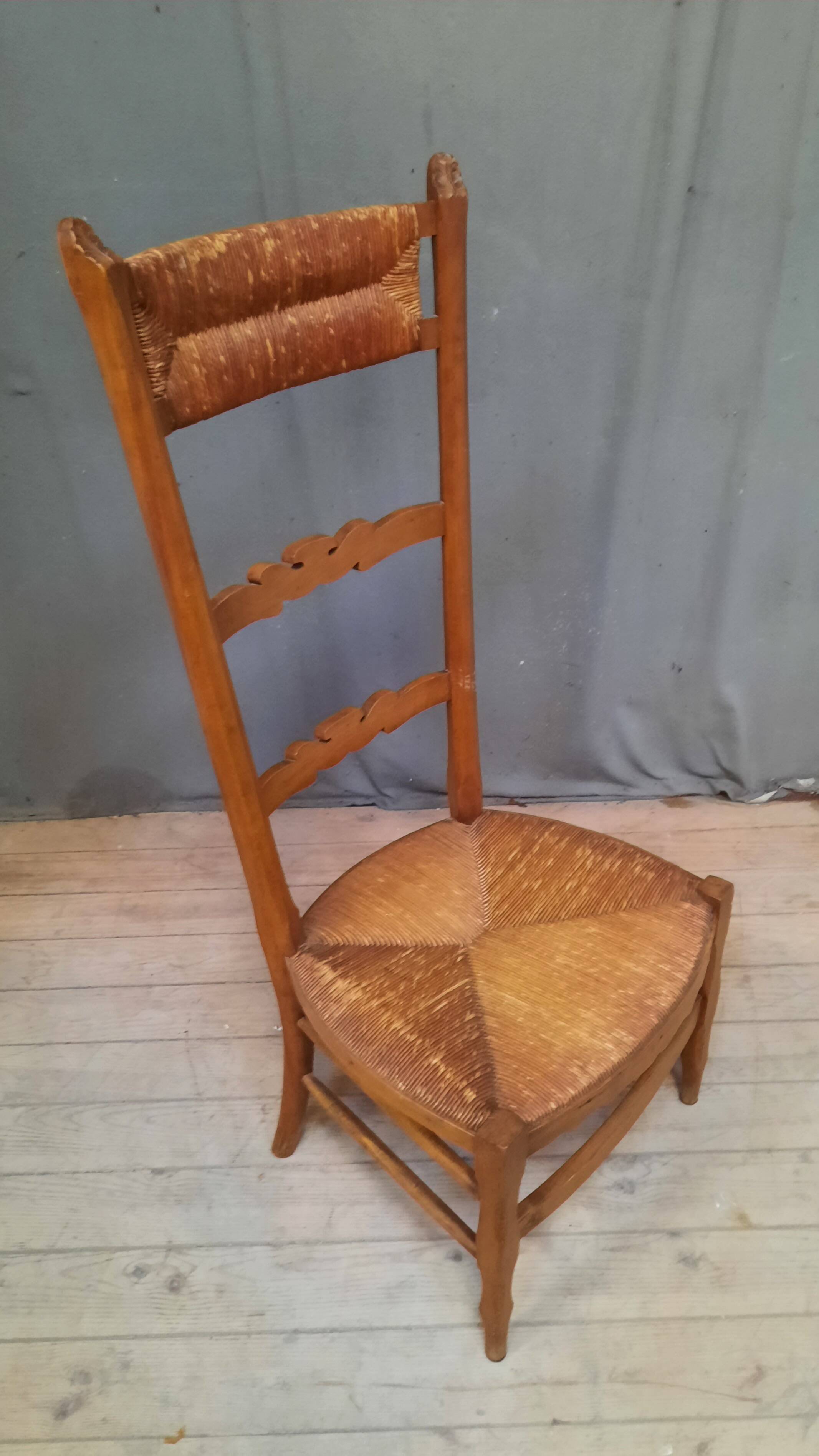 Straw fireside chair