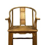 China 20th century: Horseshoe-shaped armchair in natural wood