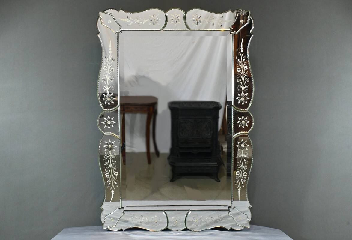 Venetian Murano Glass Mirror, Italy – Early 20th Century