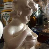 Cherub bust 19th century La Becquée petit enfant et oiseau figurine bébé angelot enamelled white