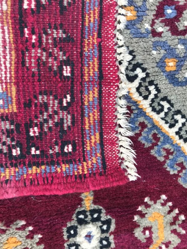 Vintage tunisian rug handmade 98 x 154 cm
